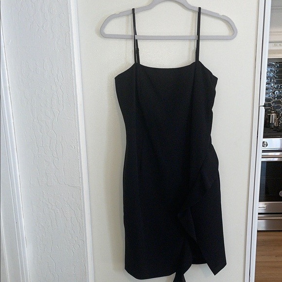 Bardot Elegant Carmelle Ruffle midi Dress with Spaghetti Straps in Black | S 6 - Picture 1 of 6